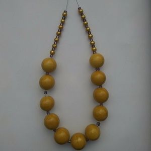 Earth tone gold pearl necklace